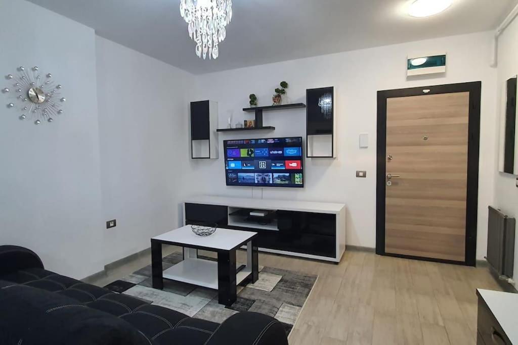 Alezzy Reasort Luxury Apartment 81 Prima Linie La Mare Неводарі Екстер'єр фото